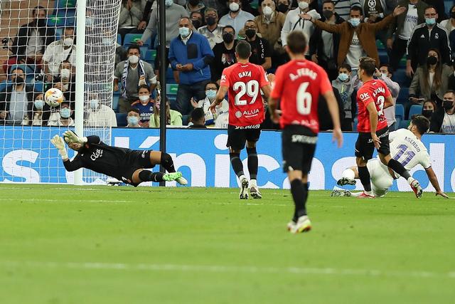 中国U18男冰斩获世锦赛乙级A组亚军 中国女冰降组