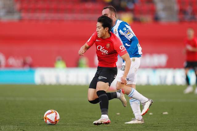 字母哥34+15雄鹿送76人6连败 雷霆大胜篮网